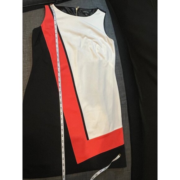 Tahari Sleeveless Sheath Knee-length Dress Sz 6 - Picture 6 of 8